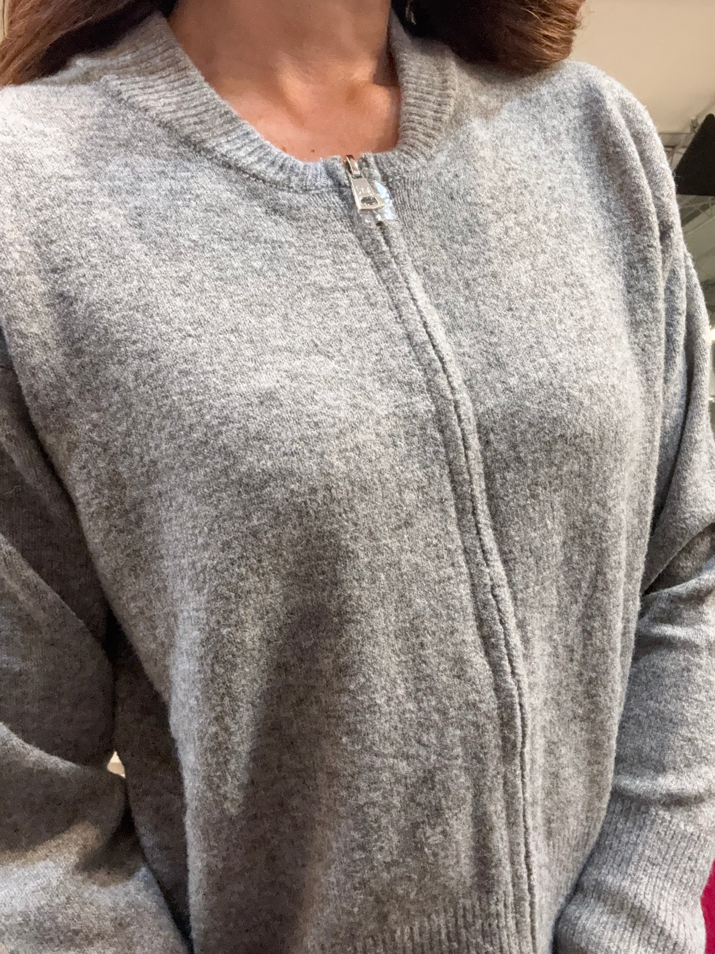 Cardigan Zip Mark Up