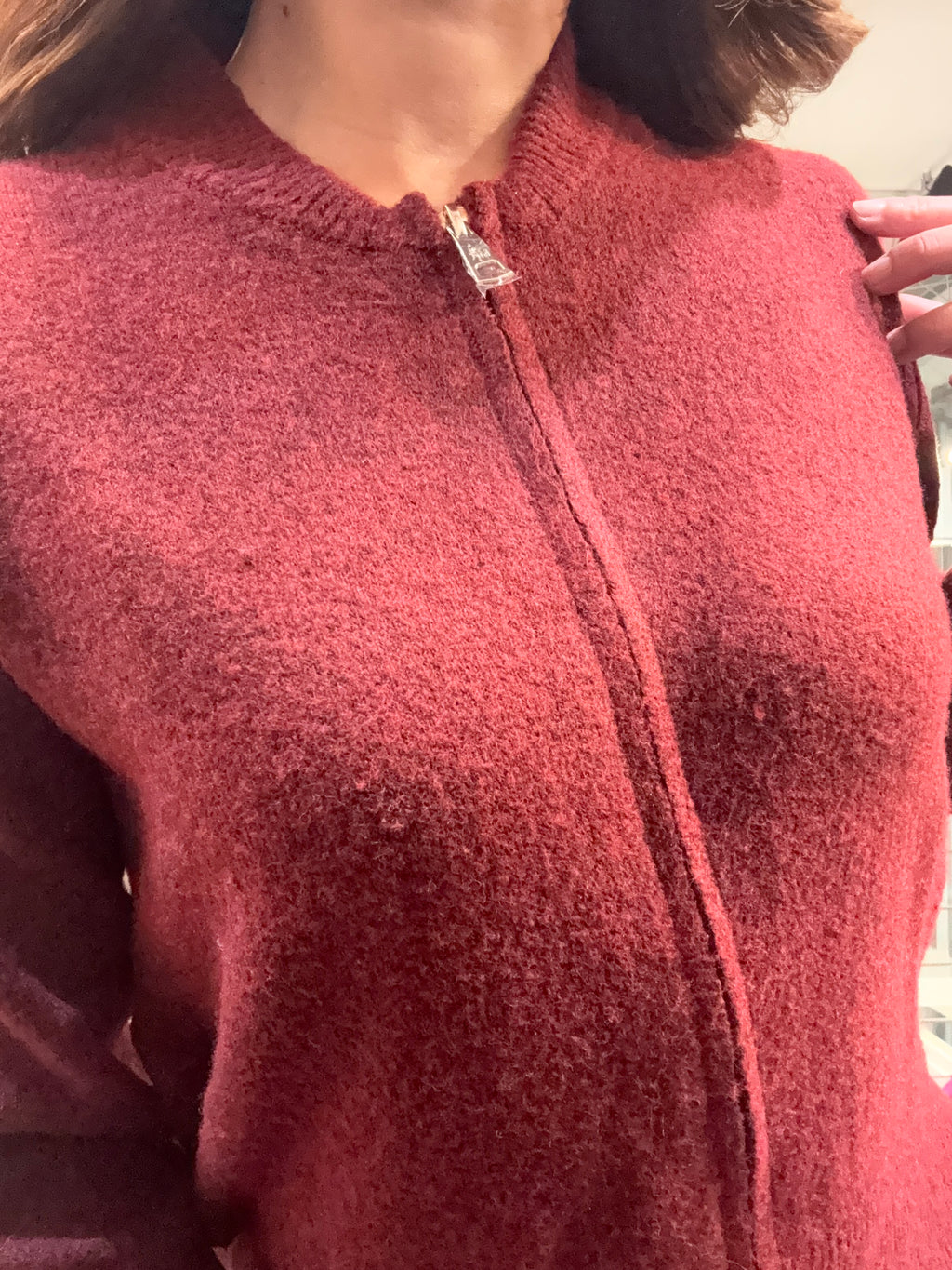 Cardigan Zip Mark Up